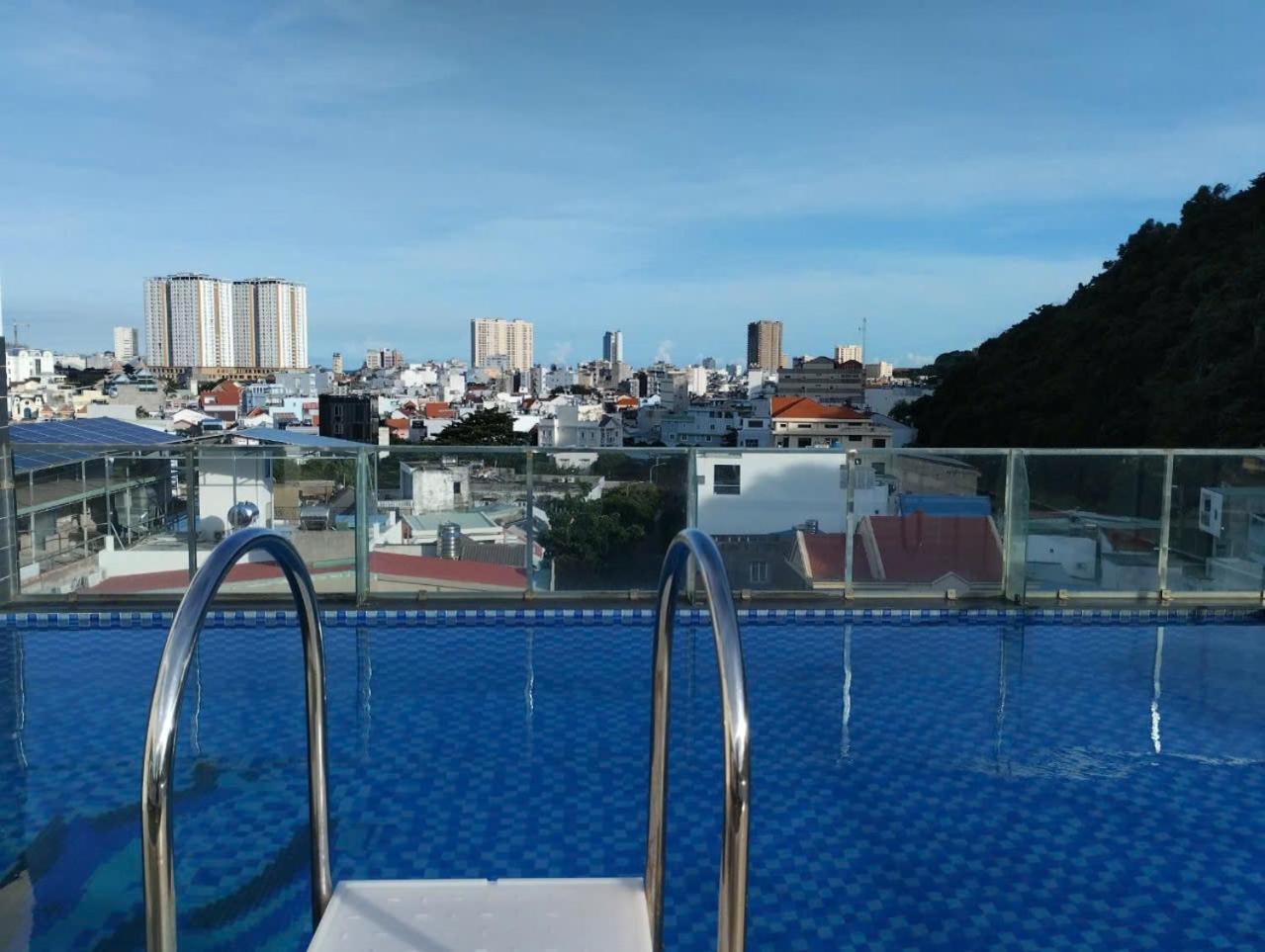 Blue Sea Luxury Hotel & Apartment Вунг Тау Екстериор снимка