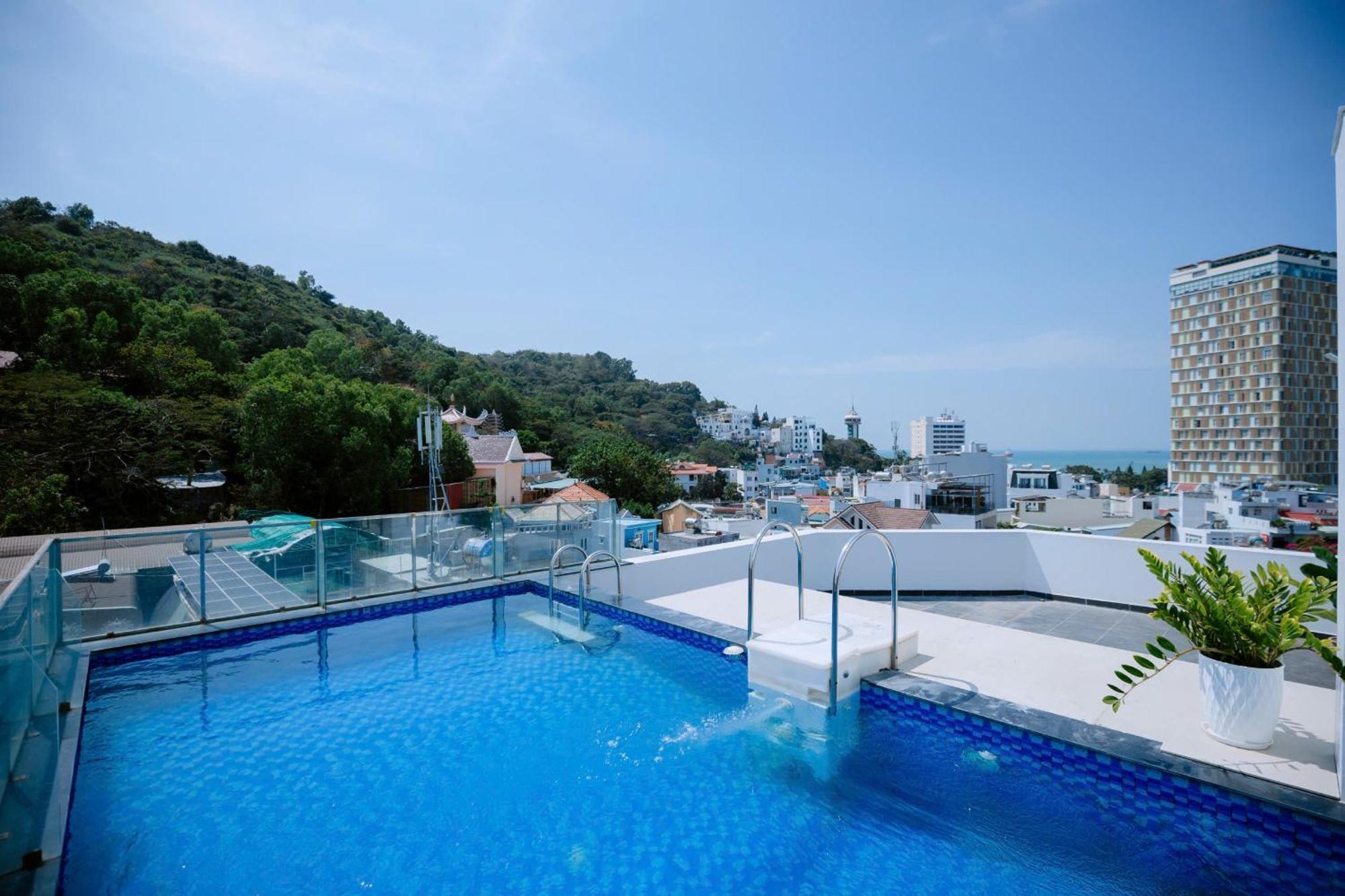 Blue Sea Luxury Hotel & Apartment Вунг Тау Екстериор снимка